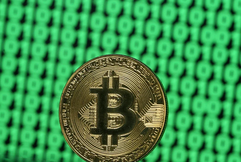 Giá Bitcoin hôm nay 23/10/2026 giảm xuống 81.909 USD dù ETF Bitcoin ghi nhận dòng vốn vào tích cực
